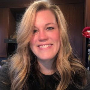 Meet your Posher, Jenny